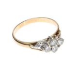 9CT GOLD DIAMOND CLUSTER RING