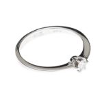 18CT WHITE GOLD DIAMOND RING