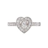 18CT WHITE GOLD DIAMOND HEART-SHAPED RING