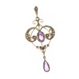 9CT GOLD AMETHYST AND SEED PEARL PENDANT/BROOCH