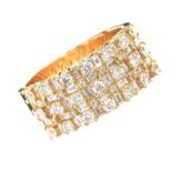 18CT GOLD DIAMOND RING