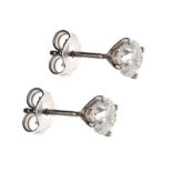 18CT WHITE GOLD DIAMOND EARRINGS