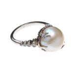 PEARL AND DIAMOND RING