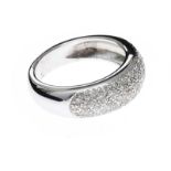 18CT WHITE GOLD DIAMOND RING