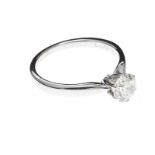 18CT WHITE GOLD DIAMOND SOLITAIRE RING