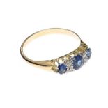 18CT GOLD SAPPHIRE AND DIAMOND RING