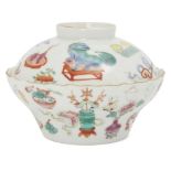 A Chinese porcelain bowl and cover, Republic period, painted in famille rose enamels with a