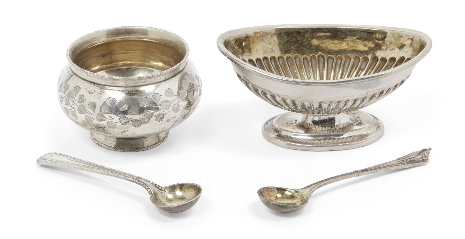 Two cased Victorian silver condiment sets, comprising a set of four rounded salt cellars, London, - Image 2 of 2