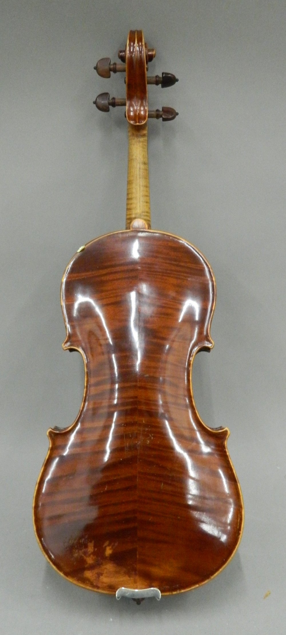 A late 19th century French cased violin; - Image 25 of 25