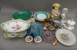 A box of miscellaneous china