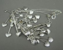 A Links of London necklace