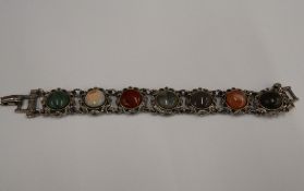 A Scottish agate set bracelet