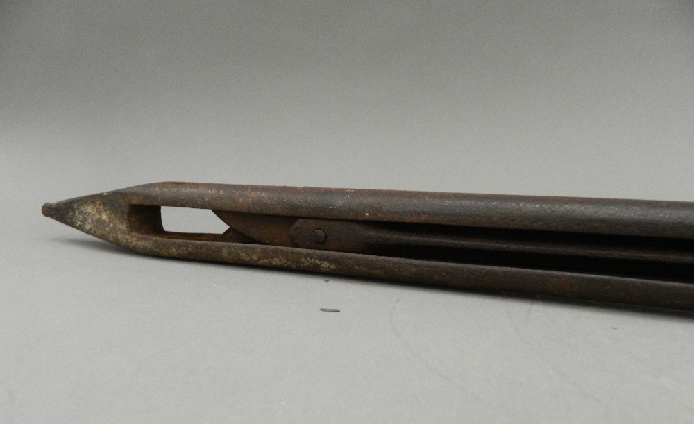 A 19th century Mellis Improved cast iron hay harpoon 91.5 cm long. - Image 5 of 5