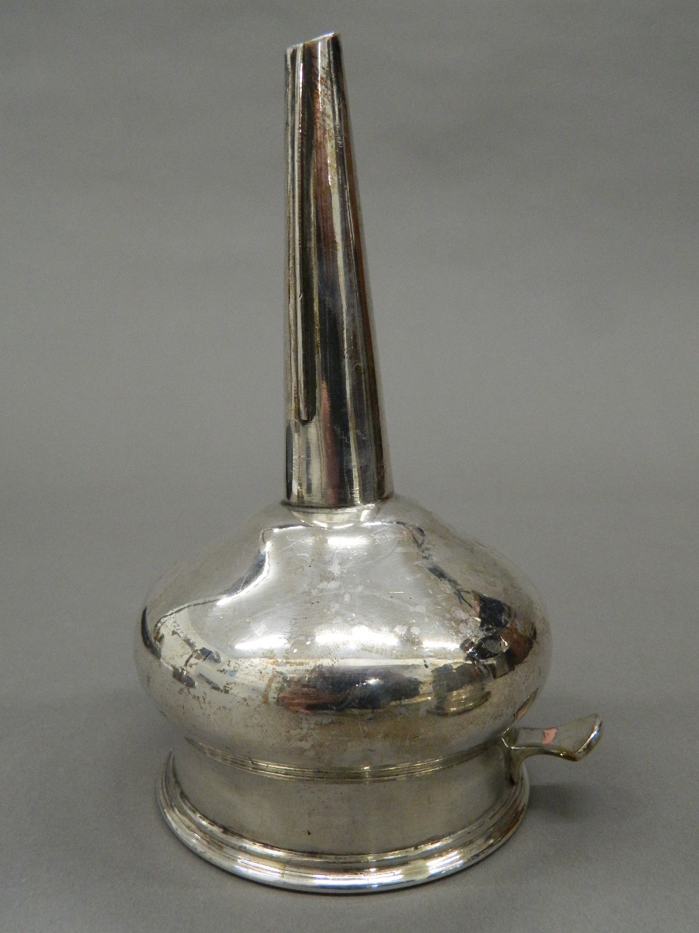 Two Edwardian silver plated wine funnels. Largest 15.5 cm high. - Image 4 of 5