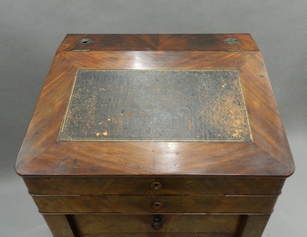 A 19th century mahogany Wellington chest, with desktop. 52.5 cm wide, 109 cm high. - Image 4 of 5