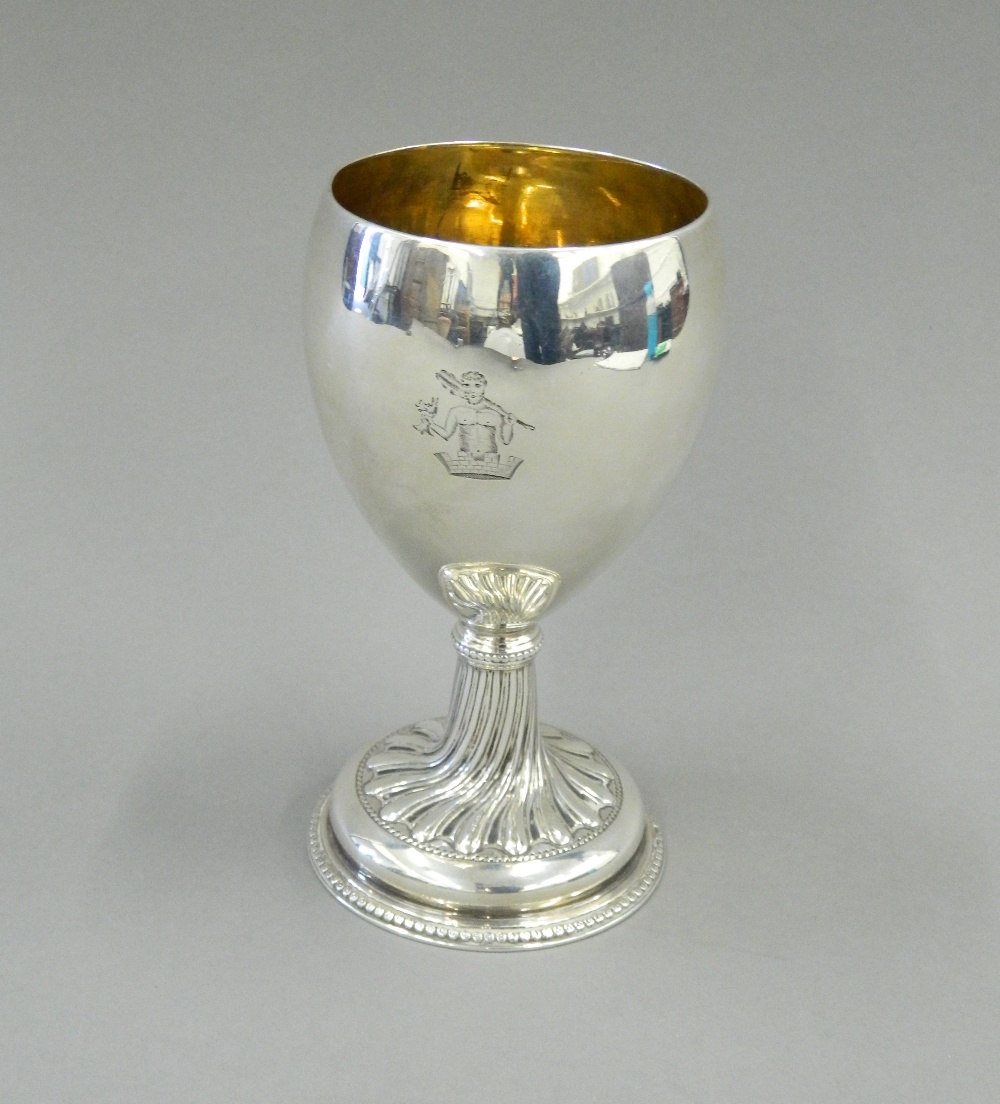 An early 19th century English silver gilded interior goblet. 16 cm high. (8.