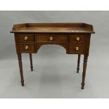 A 19th century mahogany washstand. 97 cm wide.