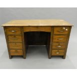 An early 20th century oak desk. 121 cm wide.