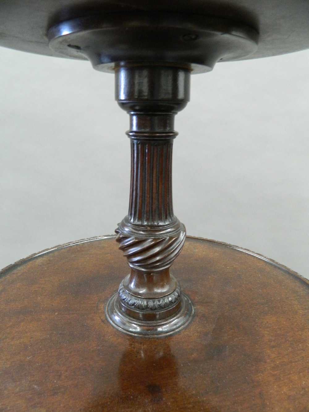 An Edwardian mahogany three tier dumb waiter. 104 cm high. - Image 3 of 5