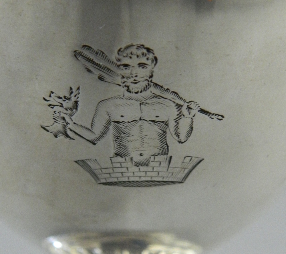 An early 19th century English silver gilded interior goblet. 16 cm high. (8. - Image 2 of 5