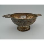An antique Dutch silver twin handled pedestal bowl. 23 cm wide (8.2 troy ounces).