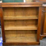 An early 20th century oak bookcase. 91 cm wide.