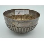 A silver bowl. 11.5 cm diameter (4.4 troy ounces).