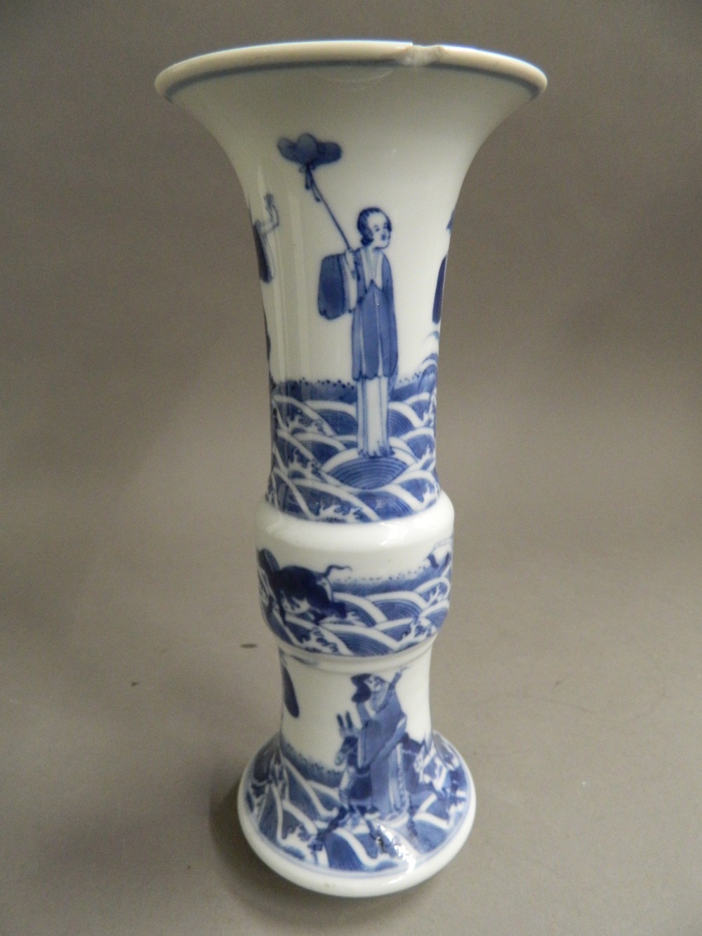 A 19th century Chinese blue and white porcelain Gu vase Of typical form, - Image 4 of 9