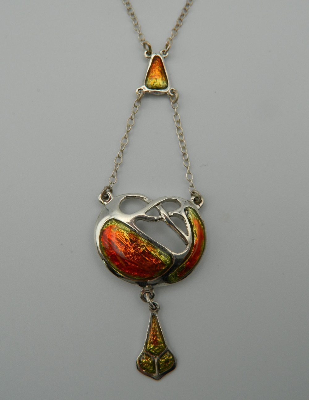 An Art Nouveau style silver enamel pendant. 4.5 cm high. - Image 2 of 4