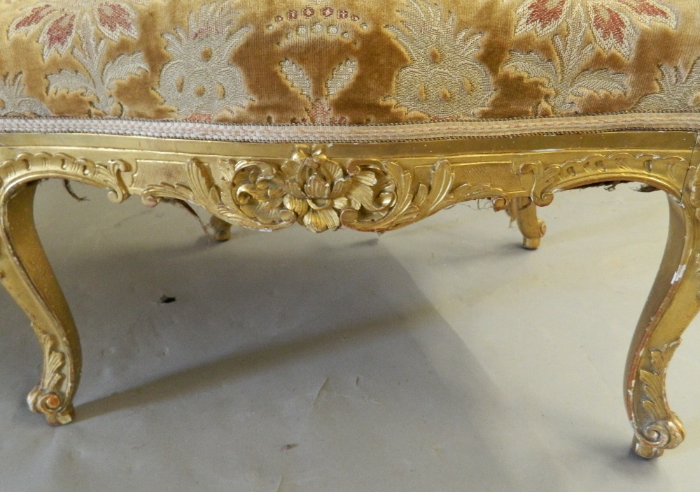A 19th century gilt framed open armchair. 66 cm wide. - Image 3 of 7