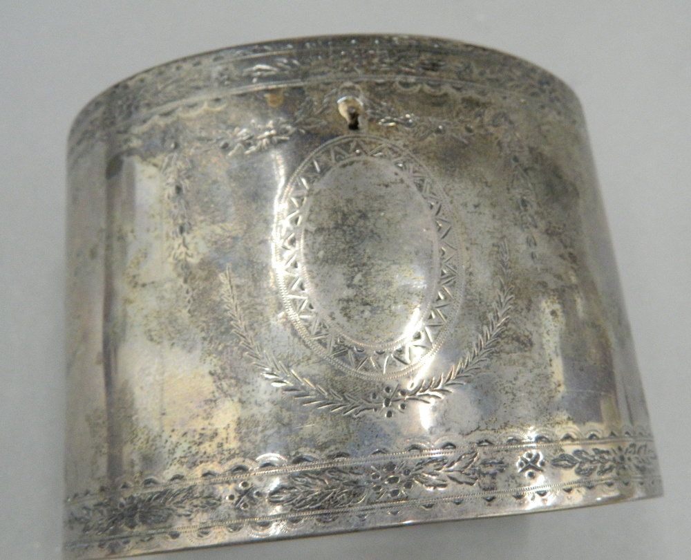 A Victorian silver tea caddy. 11 cm high (12. - Image 8 of 8