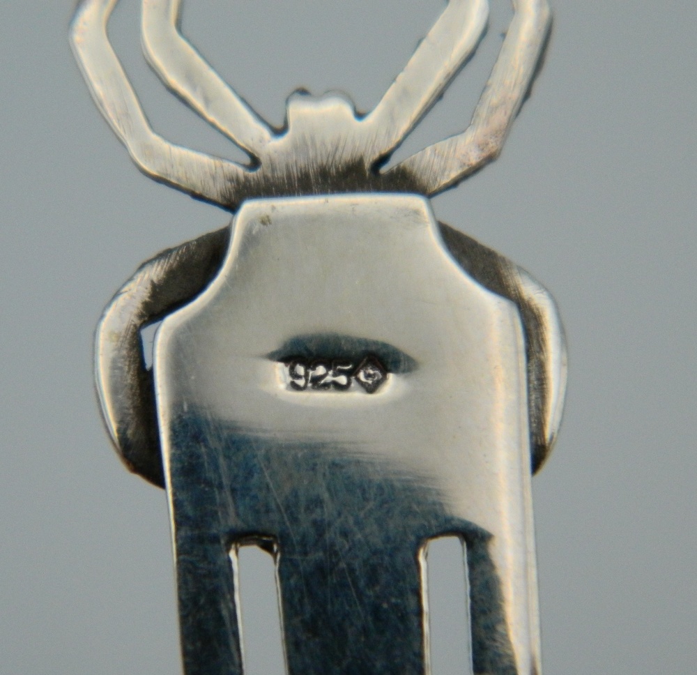 A 925 silver bookmark in the form of a spider. 5 cm high. - Image 3 of 4