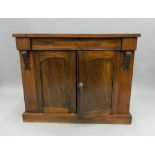 A Victorian walnut chiffonier. 104 cm wide x 82.5 cm high x 36 cm deep.