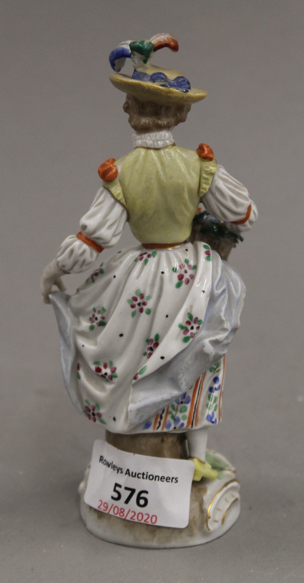 A Dresden porcelain figurine. 15.5 cm high. - Image 2 of 4