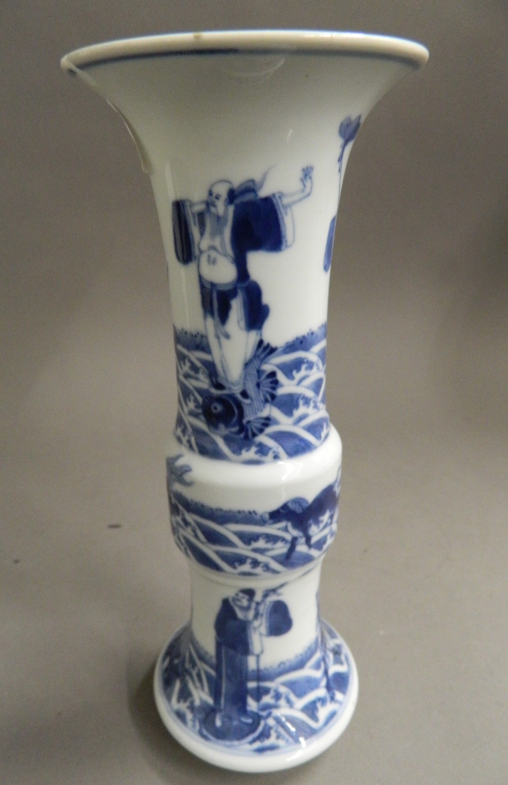 A 19th century Chinese blue and white porcelain Gu vase Of typical form, - Image 5 of 9