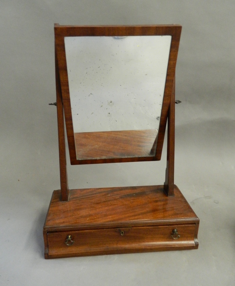 Two 19th century mahogany toilet mirrors. The largest 53.5 cm wide. - Image 3 of 6