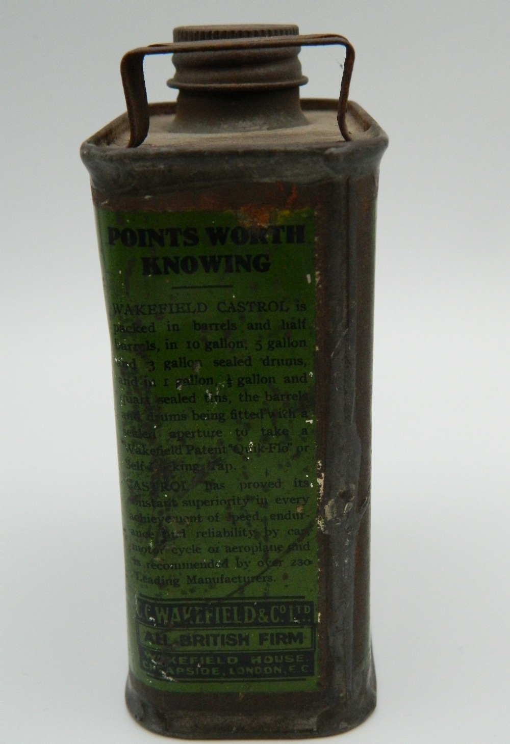 An early Wakefield Castrol Motor Oil half pint oil can. 12 cm high. - Image 4 of 12