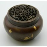 A small Chinese gold splash bronze censer. 3 cm high.