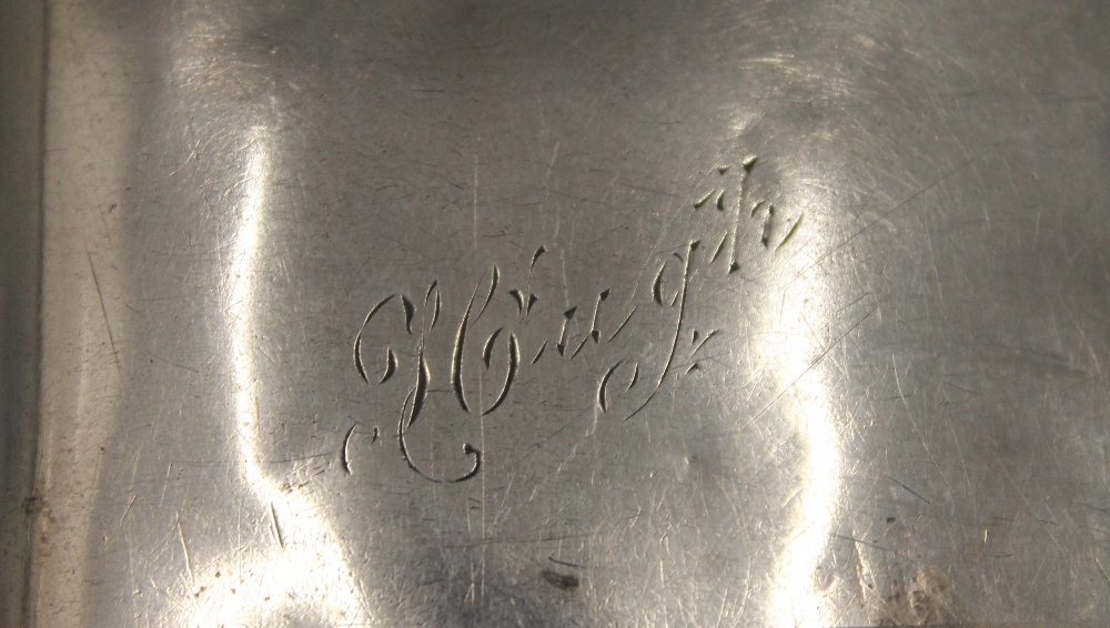 A WWI period silver cigarette case. 7 cm wide. 78.6 grammes. - Image 3 of 6