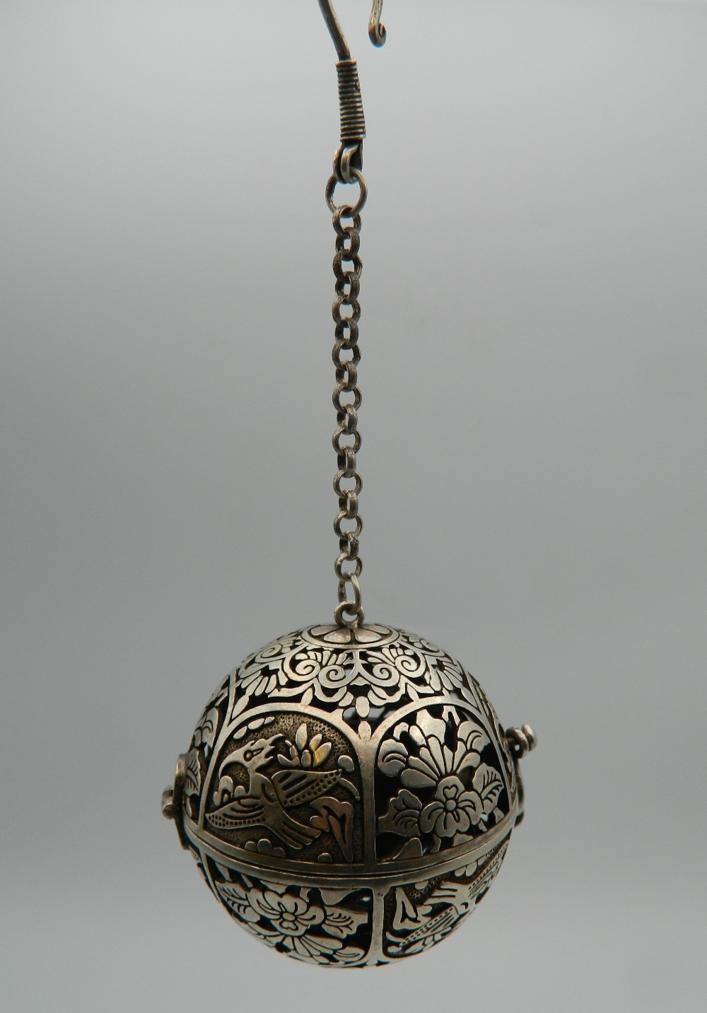 A Chinese ball censer. 5.5 cm diameter. - Image 3 of 5