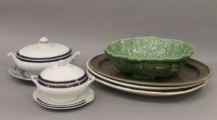 A quantity of miscellaneous ceramics and glass