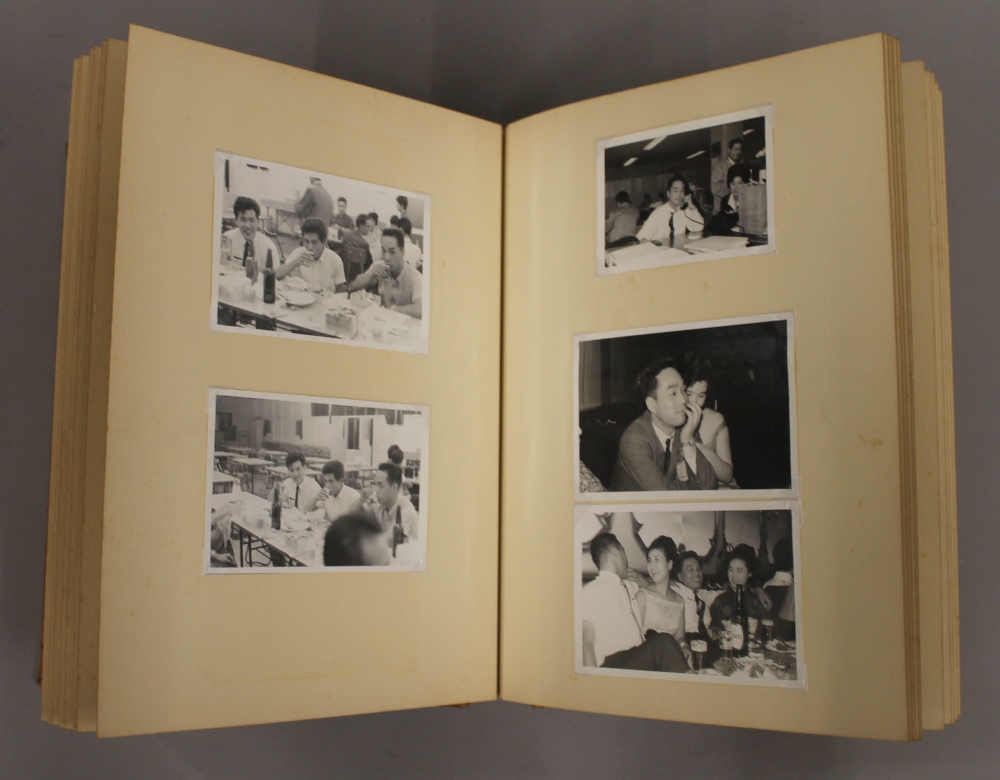 Four old Japanese photo albums - Image 3 of 6