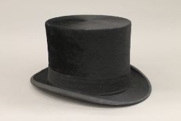 A Scott & Co top hat. Approx size 7.