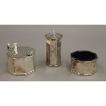 A silver three-piece cruet. 4.1 troy ounces.