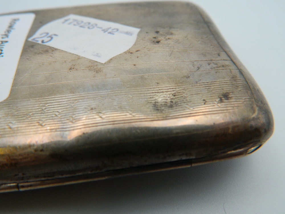 A silver cigarette case. 6 cm wide. 45.5 grammes total weight. - Image 6 of 7