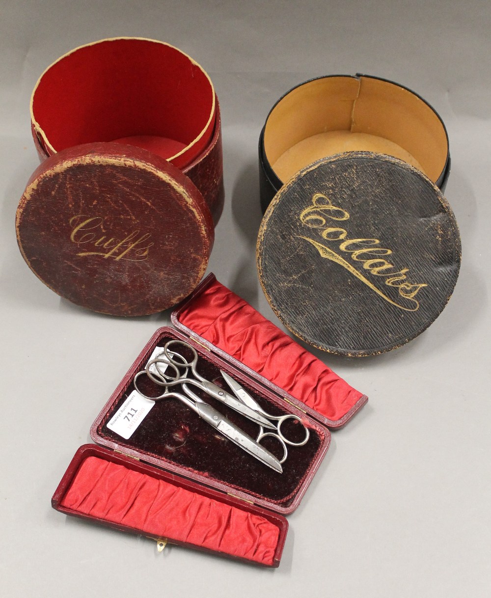 A collar and cuff box, together with a scissor case. - Image 3 of 3