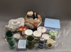 A quantity of miscellaneous ceramics.