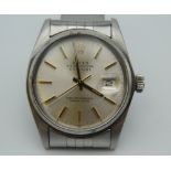 A Rolex Oyster Perpetual Datejust gentleman's wristwatch. 3.75 cm wide.