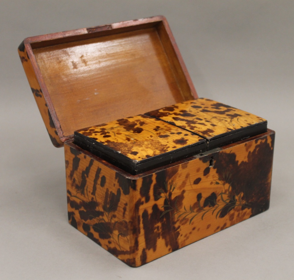 A 19th century Japanese lacquered tortoiseshell tea caddy. 19.5 cm wide. - Image 5 of 12