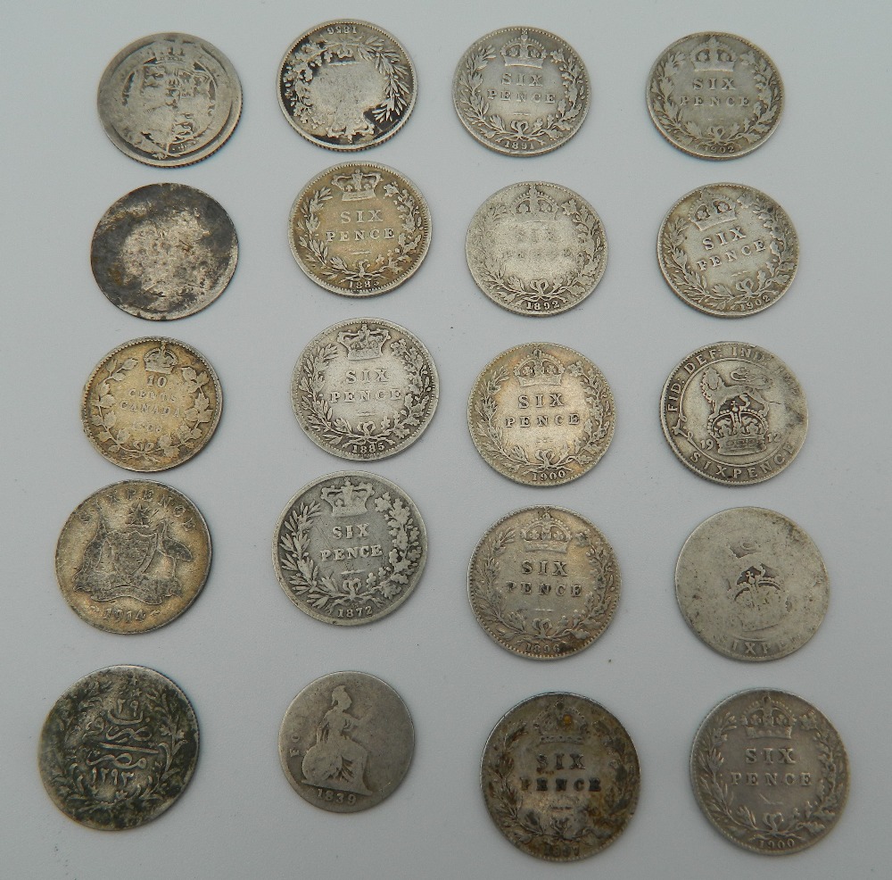 A bag of Georgian/Victorian silver sixpences. 50 grammes. - Image 2 of 2